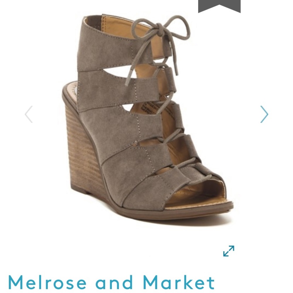 Melrose and Market wedges size 7.5